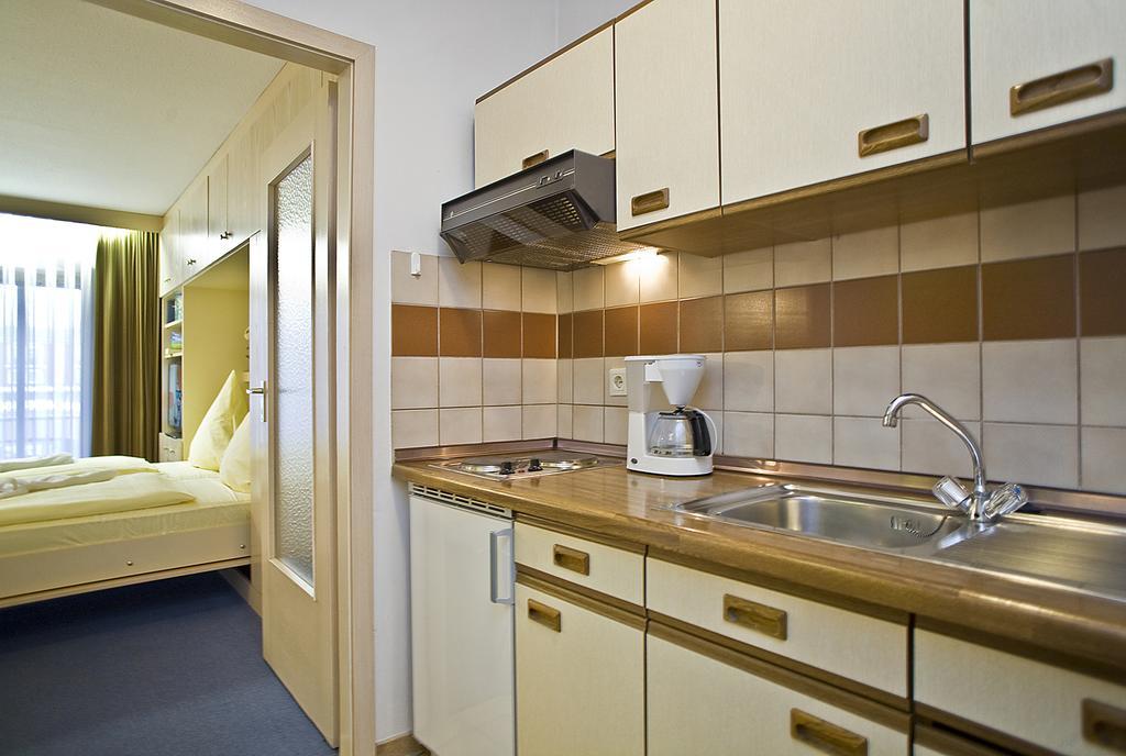 Appartmenthaus Thermenhof Bad Füssing Kamer foto